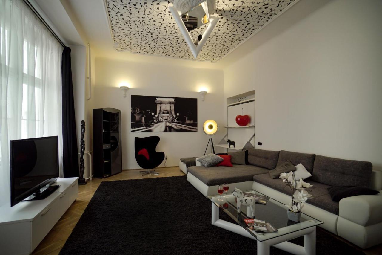 Phoenix Apartment بودابست المظهر الخارجي الصورة